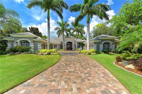586 N Macewen Dr, Osprey, FL 34229 photo 1