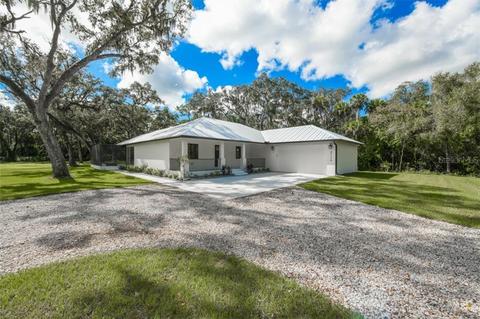 2114 67th Street Ct E, Bradenton, FL 34208 photo 1