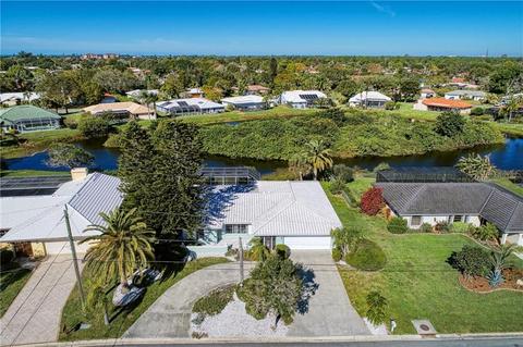 447 Rubens Dr E, Nokomis, FL 34275 photo 1
