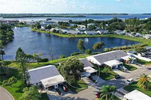 9506 Colonial Dr, Bradenton, FL 34210 photo 1