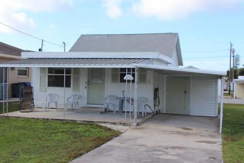 1301 Yoder Ave, Sarasota, FL 34239 photo 1