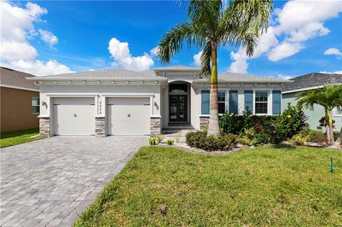 5458 56th Ct E, Bradenton, FL 34203 photo 1