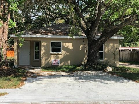 5723 5th St E, Bradenton, FL 34203 photo 1