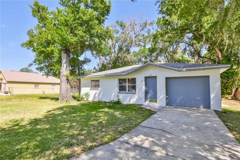 1631 27th Ave E, Bradenton, FL 34208 photo 1
