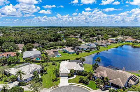 7323 52nd Dr E, Bradenton, FL 34203 photo 1