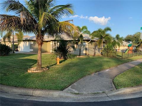 5721 28th St E, Bradenton, FL 34203 photo 1