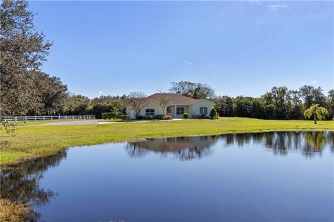 6404 45th Avenue Dr E, Bradenton, FL 34203 photo 1