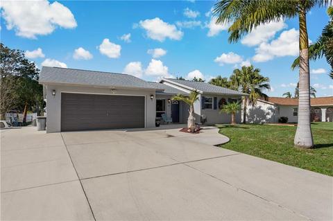 1008 Mohawk Rd, Venice, FL 34293 photo 1
