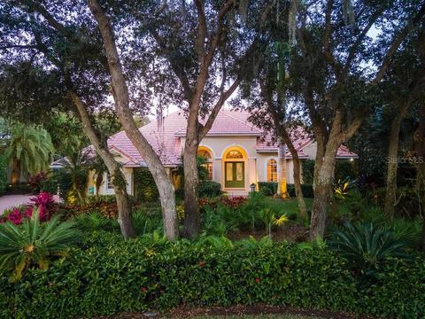 470 E Macewen Dr, Osprey, FL 34229 photo 1