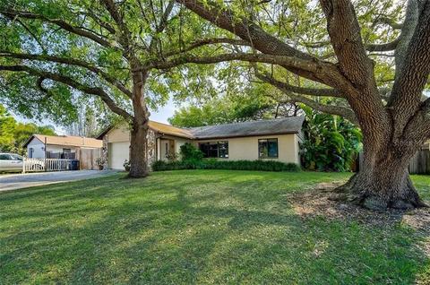 823 Locklear Ave, Sarasota, FL 34237 photo 1