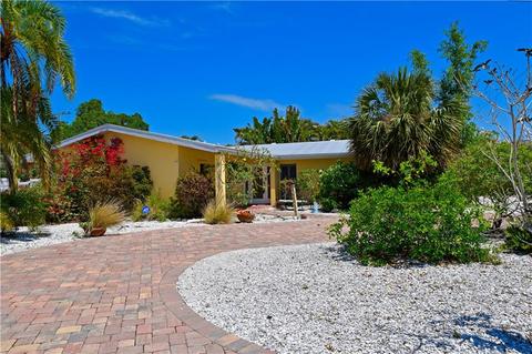 10216 Sandpiper Rd E, Bradenton, FL 34209 photo 1