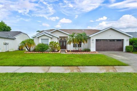4029 Dover Dr E, Bradenton, FL 34203 photo 1