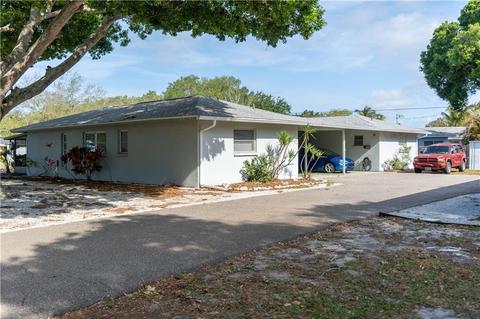 101 Base Ave, Venice, FL 34285 photo 1