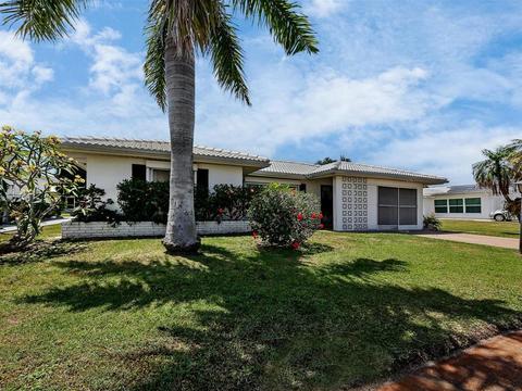 706 Buttonwood Dr, Bradenton, FL 34208 photo 1