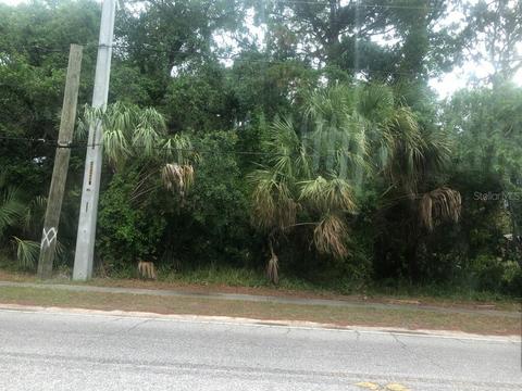 5719 5th St E, Bradenton, FL 34207