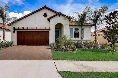 5405 Echo Splash Dr, Wimauma, FL 33598 photo 1