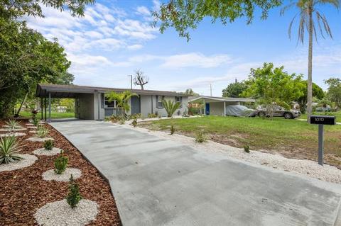1010 27th St Ct E, Bradenton, FL 34208 photo 1
