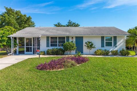 446 Pineview Dr, Venice, FL 34293 photo 1