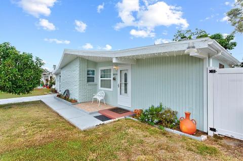 3039 Smith Ave, Bradenton, FL 34207 photo 1