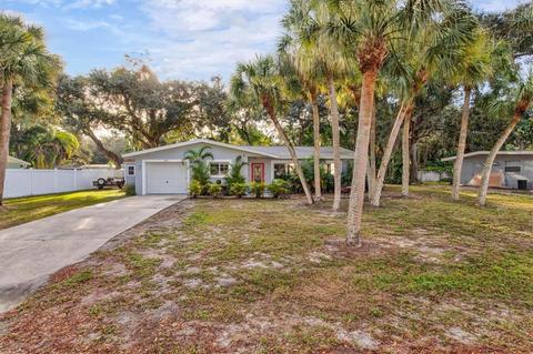 285 Ginger Rd, Venice, FL 34293 photo 1