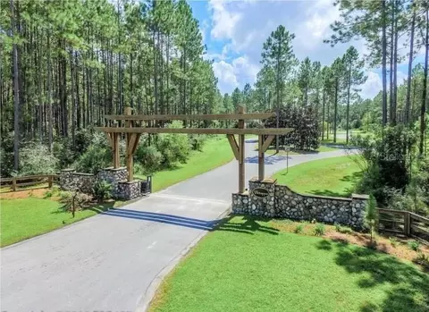 Bristle Cone Dr, Wewahitchka, FL 32465