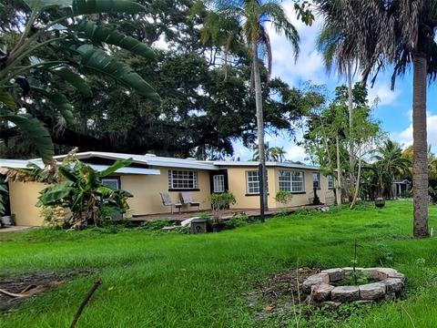 2907 51st St E, Bradenton, FL 34208 photo 1