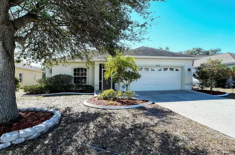 7212 49th Ave E, Bradenton, FL 34203 photo 1