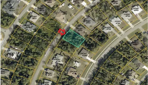 Maverick Street, North Port, FL 34288
