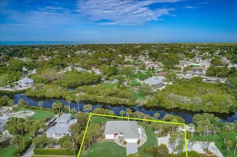 540 Alligator Dr, Venice, FL 34293 photo 1