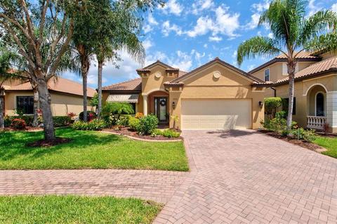 3615 80th Dr E, Sarasota, FL 34243 photo 1