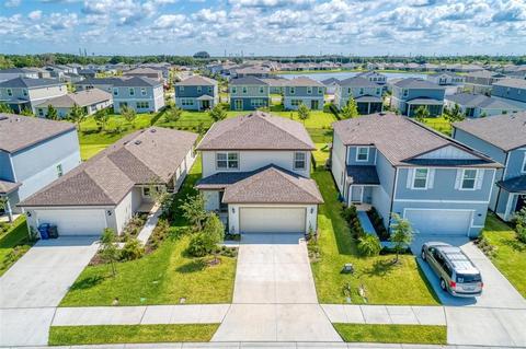 8945 Royal River Cir, Parrish, FL 34219 photo 1