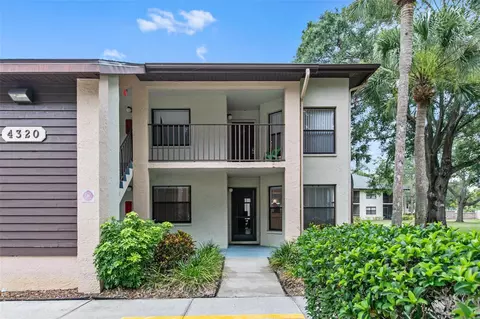 4320 47th Ave W #104, Bradenton, FL 34210