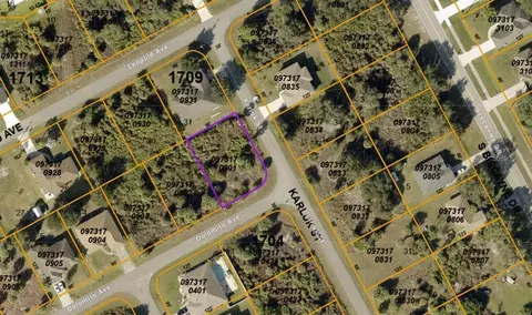 0973170901 Karluk St, North Port, FL 34287
