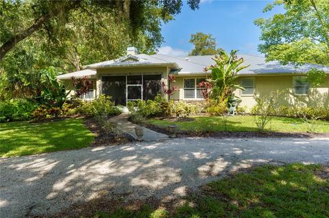 3722 45th St E, Bradenton, FL 34208 photo 1