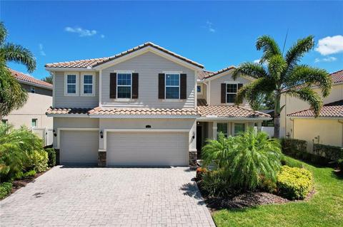 5538 Pamplona Way, Sarasota, FL 34233