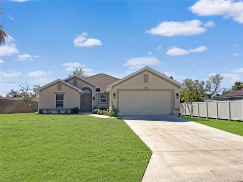 593 Azure Rd, Venice, FL 34293