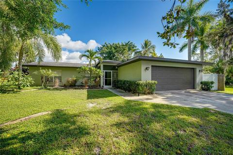 9039 E River Rd, Venice, FL 34293 photo 1