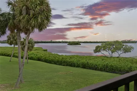 4723 Independence Dr, Bradenton, FL 34210