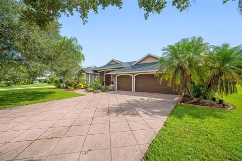 411 147th St E, Bradenton, FL 34212 photo 1
