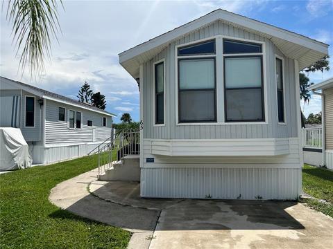 65 Crown Point Dr, Nokomis, FL 34275 photo 1