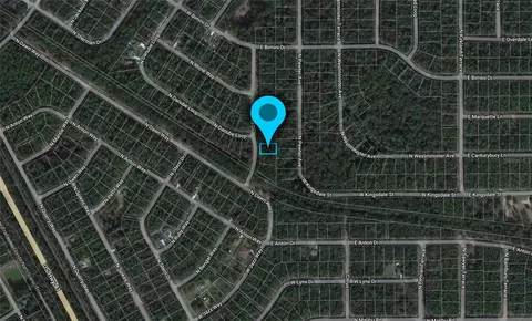 9121 N Aruba Dr, Citrus Springs, FL 34434