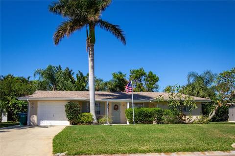 504 70th St, Holmes Beach, FL 34217