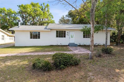 520 E Clifford Ave, Eustis, FL 32726