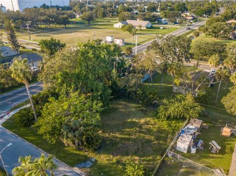 1307 15th St E, Bradenton, FL 34208 photo 1