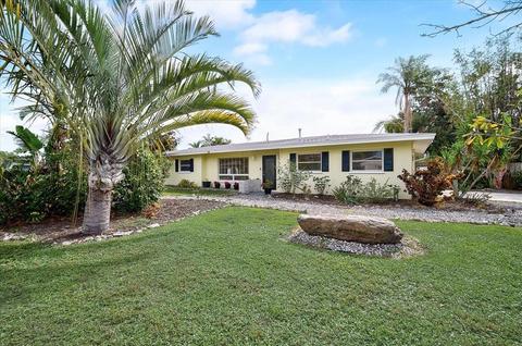 1301 Mango Ave, Venice, FL 34285 photo 1