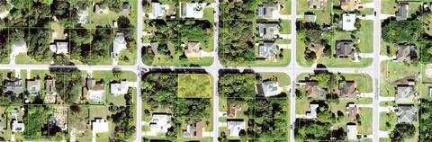 1065 Beaumont Ave, Port Charlotte, FL 33948