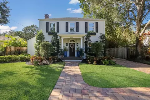 2326 Mcclellan Pkwy, Sarasota, FL 34239