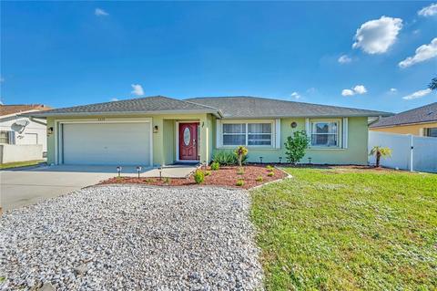 2470 S Salford Blvd, North Port, FL 34287