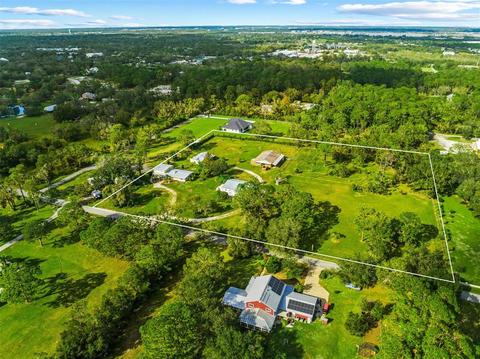 7911 Kennedy Ln, Sarasota, FL 34240