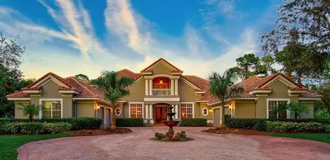 854 Macewen Dr, Osprey, FL 34229